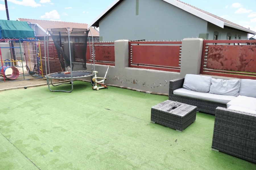 3 Bedroom Property for Sale in Raceway Free State